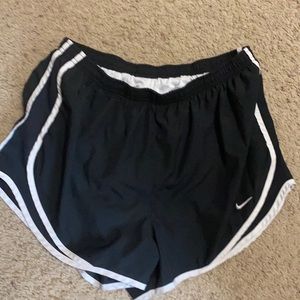 XL Women’s Nike Temp Short